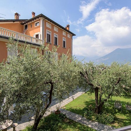 Residenza Di Prestigio In Riva Al Lago Marone Loft Екстериор снимка